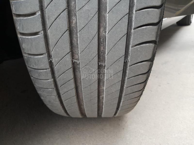 Peugeot 308 1.5 BHDi ACTIVE AT8