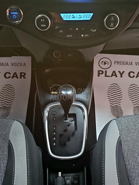 Toyota Yaris HIBRID