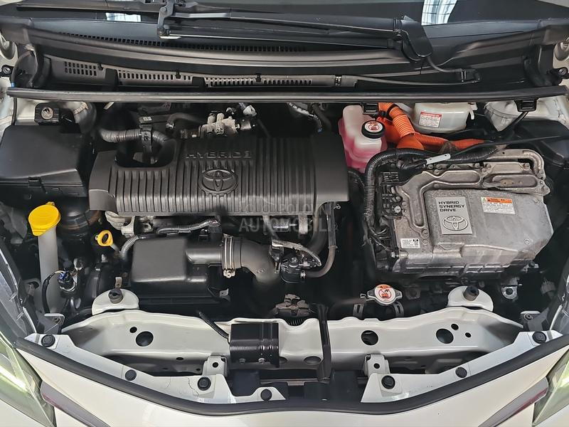 Toyota Yaris HIBRID