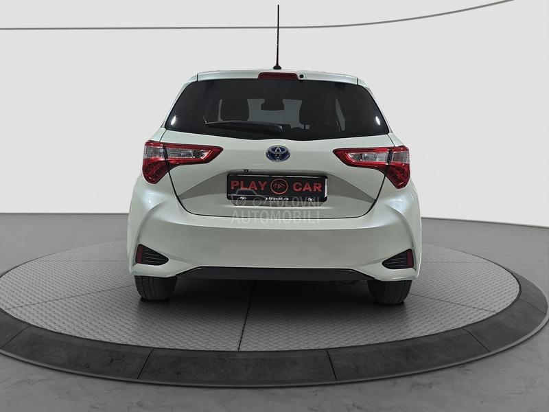 Toyota Yaris HIBRID