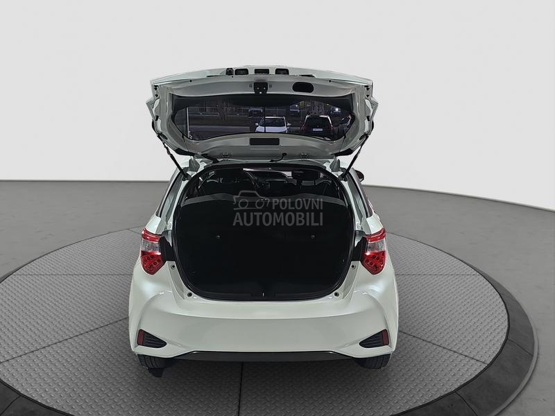 Toyota Yaris HIBRID