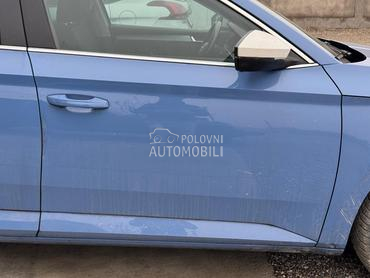 Prednja desna vrata za Škoda Superb od 2015. do 2019. god.