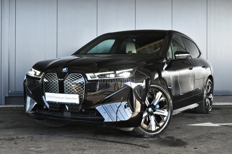 BMW iX xDrive 40