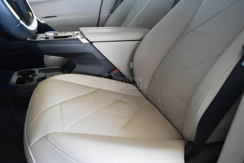 BMW iX xDrive 40