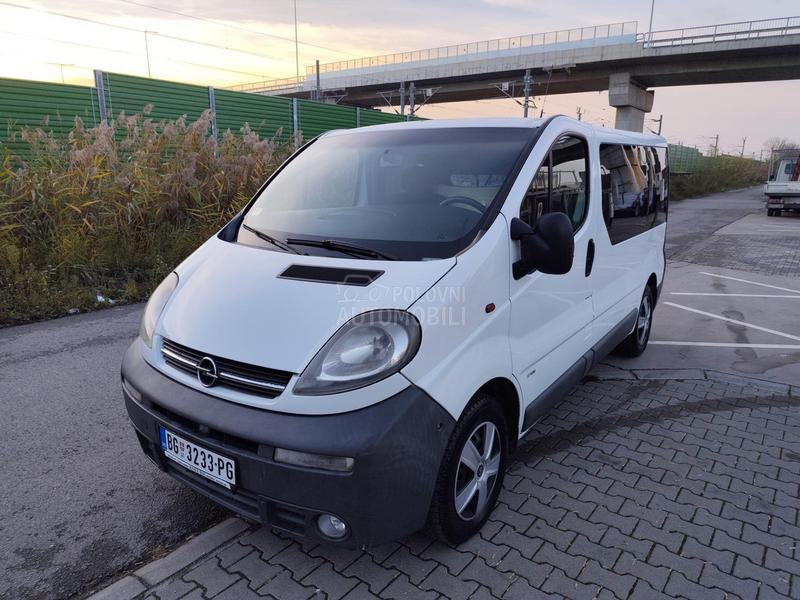 Opel Vivaro 