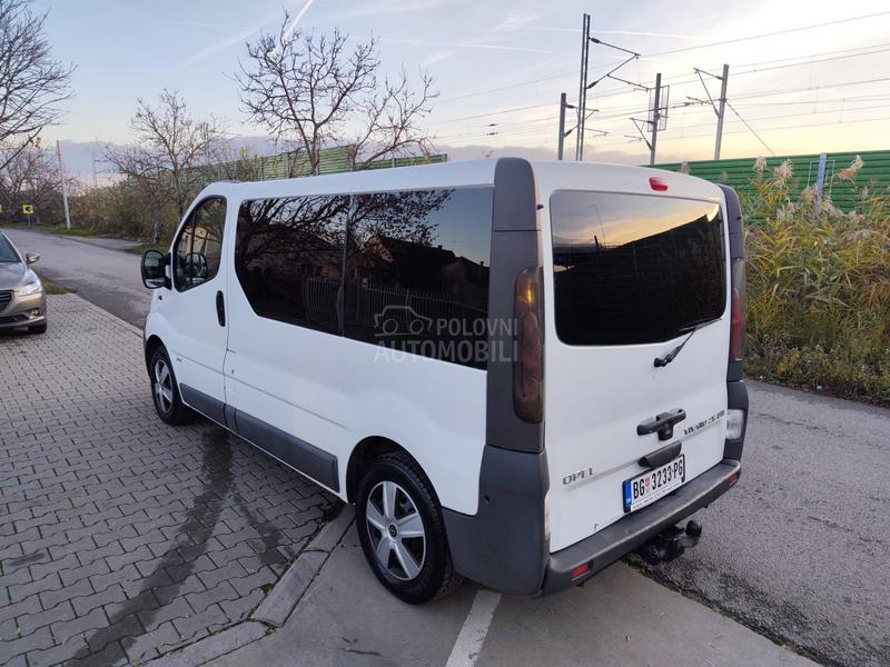 Opel Vivaro 