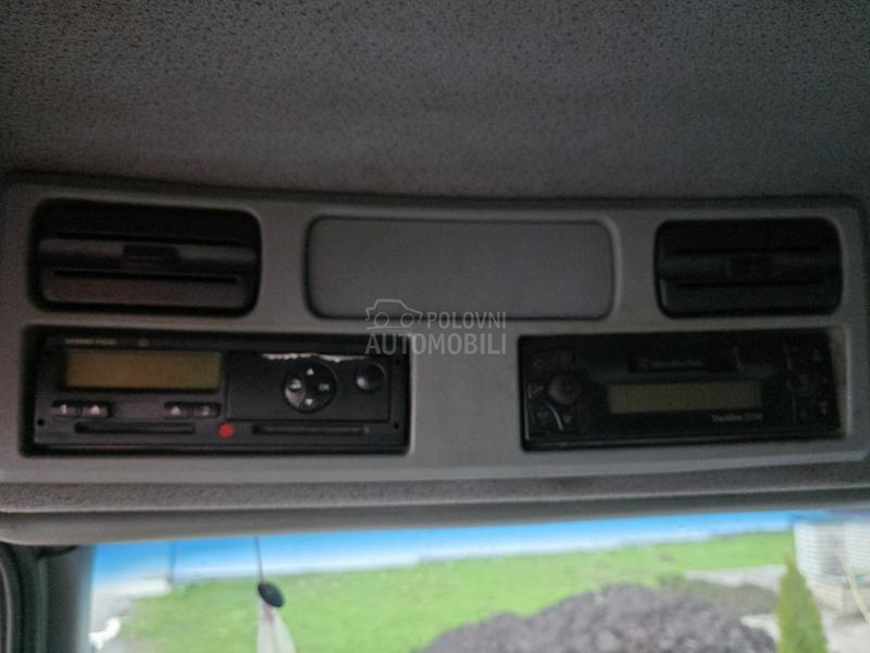 Mercedes Benz atego 915  5,2 m