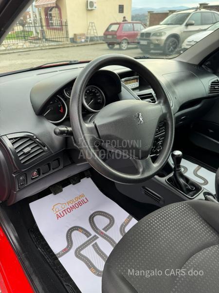 Peugeot 206 plus 