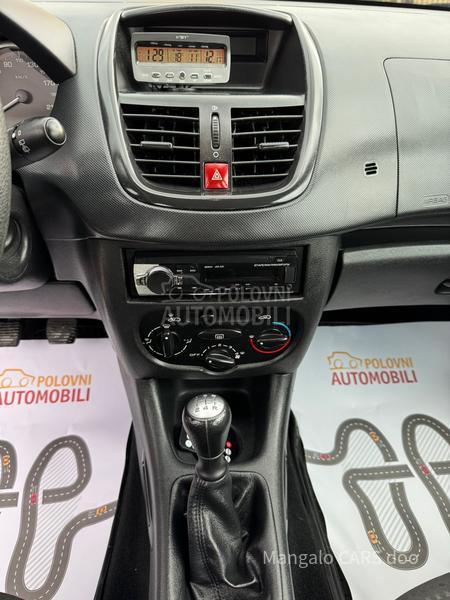Peugeot 206 plus 