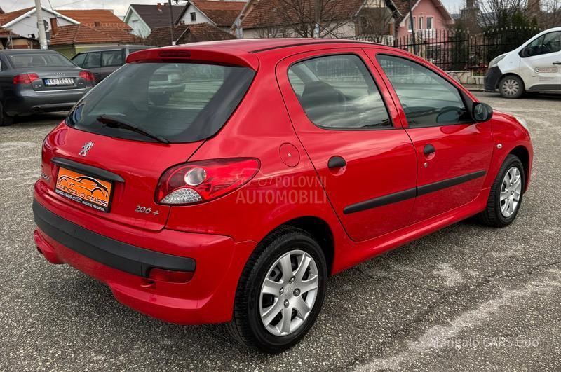 Peugeot 206 plus 