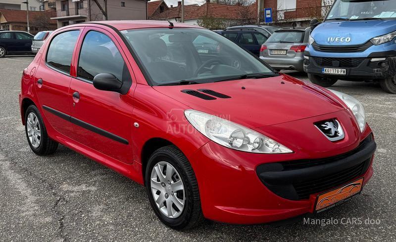 Peugeot 206 plus 