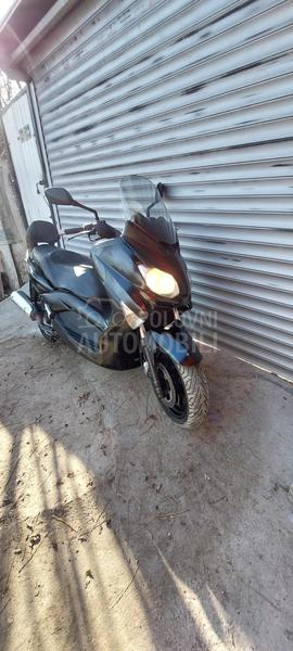 Yamaha X max
