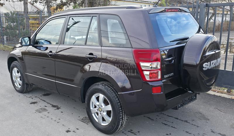 Suzuki Grand Vitara 2.0/A u t o m a t/CH