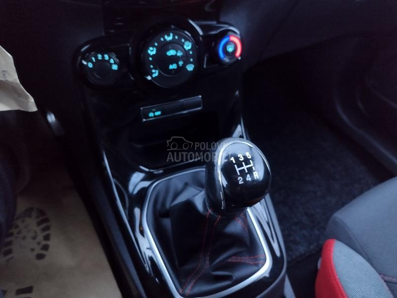 Ford Fiesta 1.0 GTDI REDBLACK