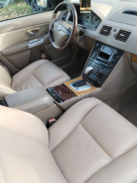 Volvo XC90 2.4 D5 AWD