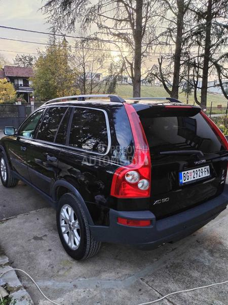 Volvo XC90 2.4 D5 AWD