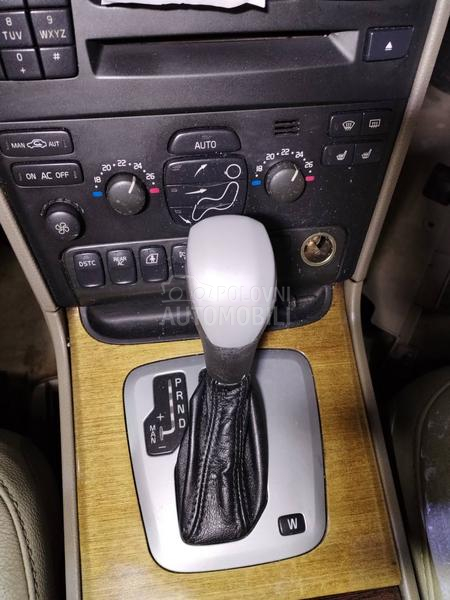 Volvo XC90 2.4 D5 AWD