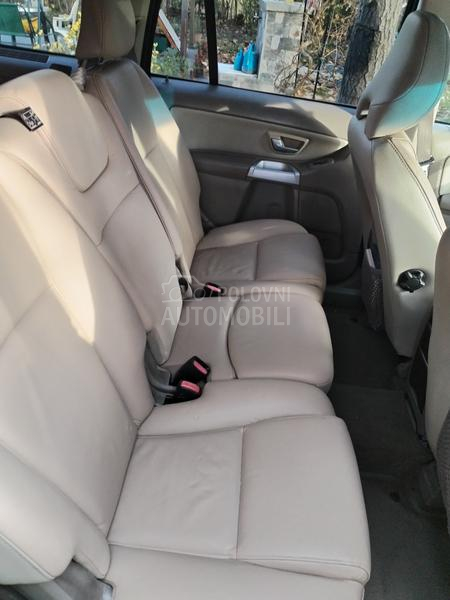 Volvo XC90 2.4 D5 AWD