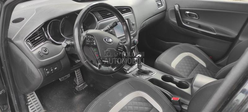 Kia cee`d sw 1.6 CRDI GT-line