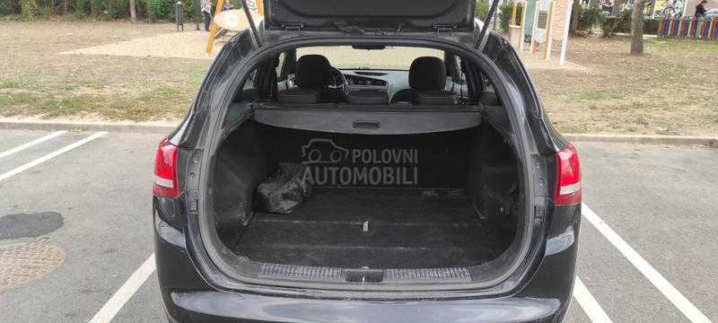 Kia cee`d sw 1.6 CRDI GT-line