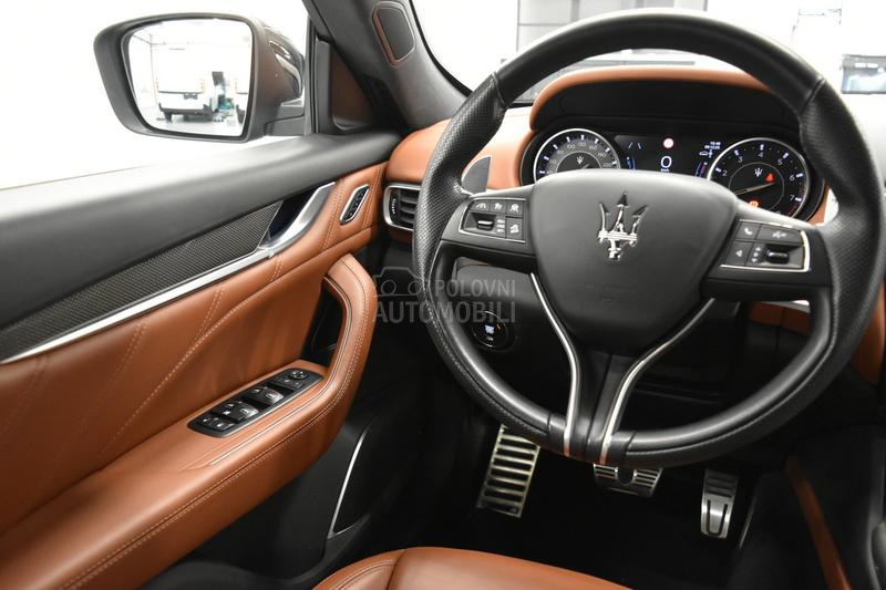 Maserati Levante 3.0 V6 BiTurbo Q4