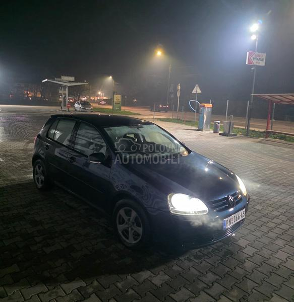 Volkswagen Golf 5 1.6
