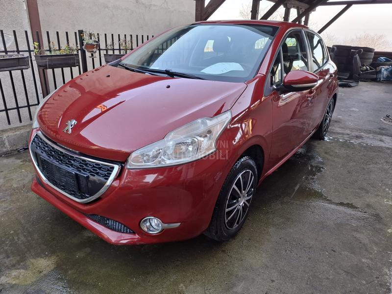 Peugeot 208 1,4 TNG