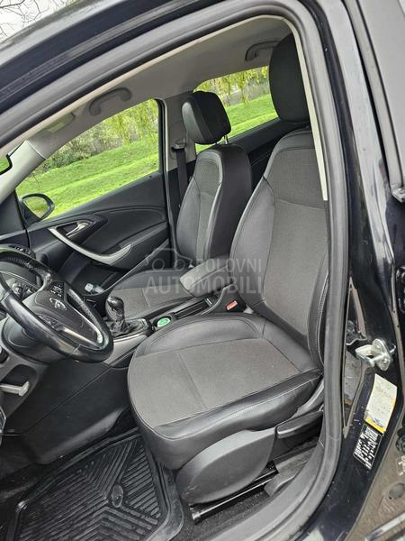 Opel Astra J z.a.D.z.i.p