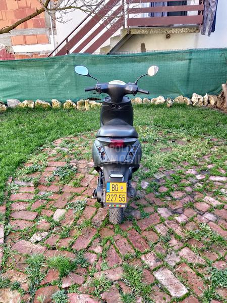 Piaggio zip