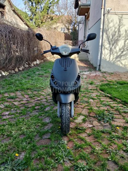 Piaggio zip