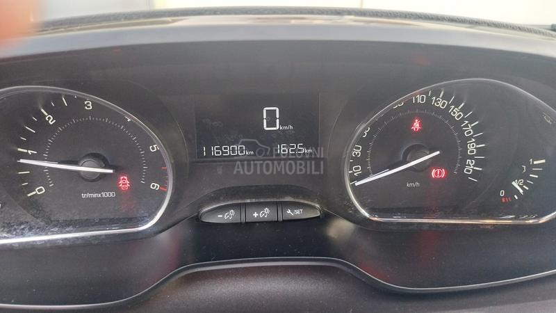 Peugeot 2008 1.6hdi 116920k m