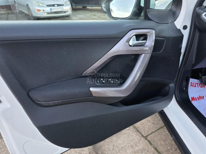 Peugeot 2008 1.6hdi 116920k m