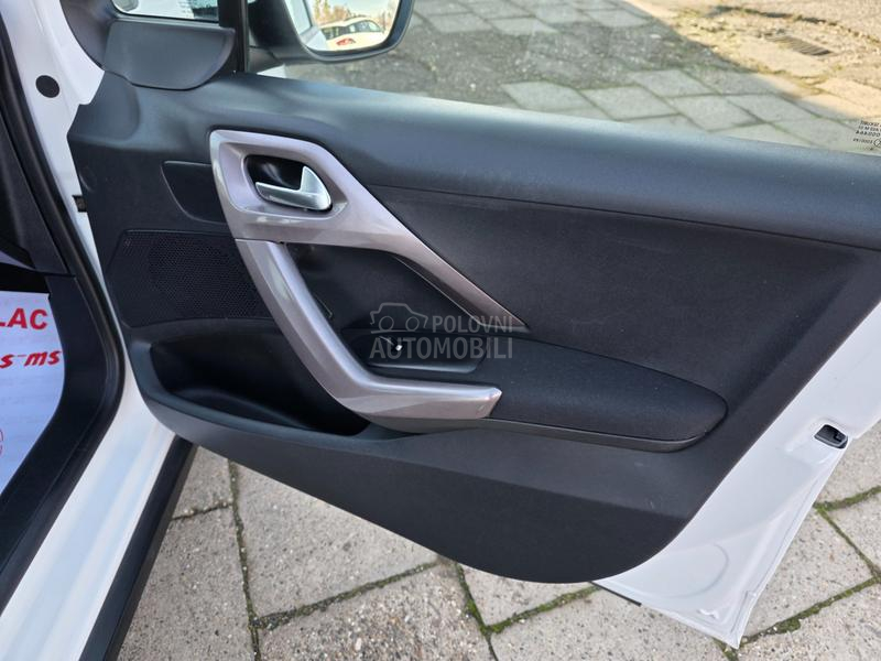 Peugeot 2008 1.6hdi 116920k m