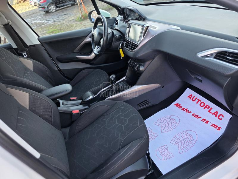 Peugeot 2008 1.6hdi 116920k m