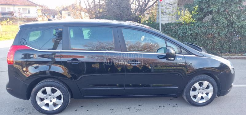 Peugeot 5008 1.6 HDI