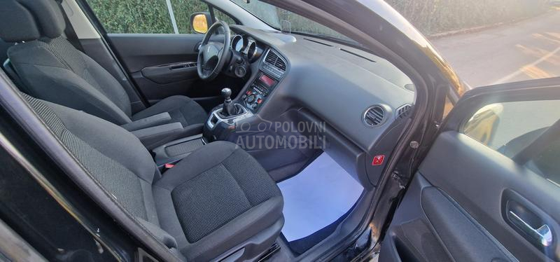 Peugeot 5008 1.6 HDI