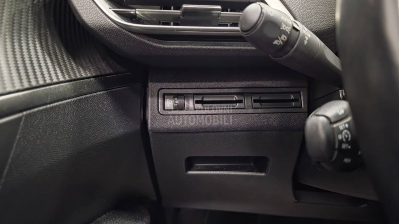 Peugeot 3008 1.2i PureTech