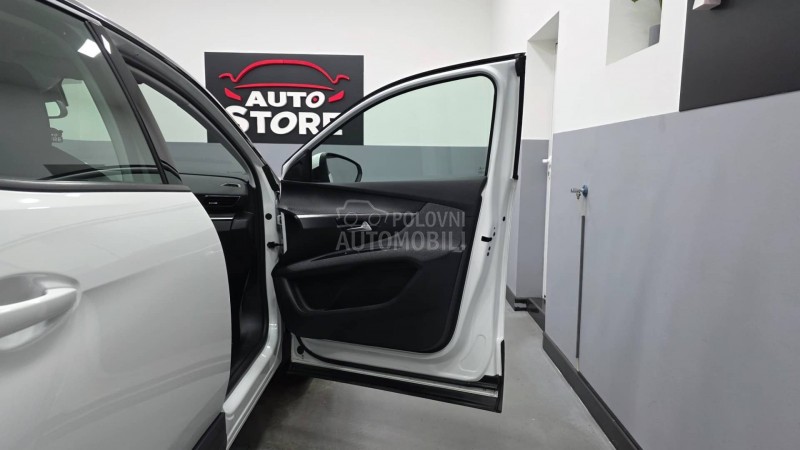 Peugeot 3008 1.2i PureTech