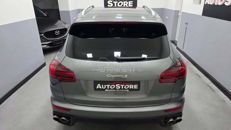 Porsche Cayenne 3.0 Hybrid