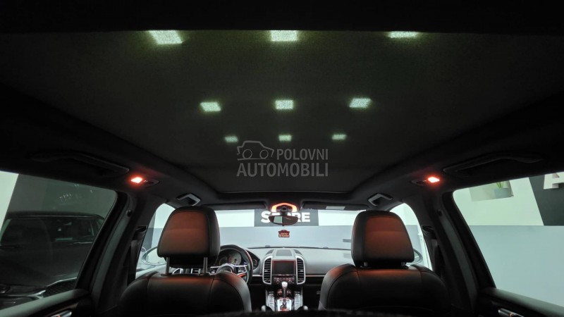 Porsche Cayenne 3.0 Hybrid