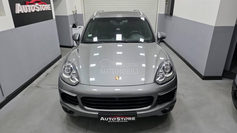 Porsche Cayenne 3.0 Hybrid