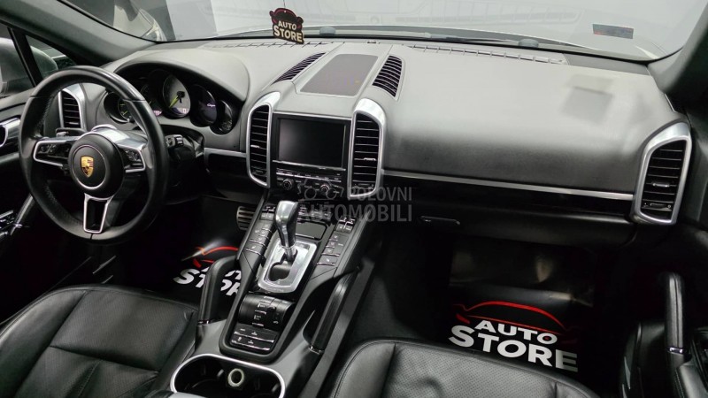 Porsche Cayenne 3.0 Hybrid