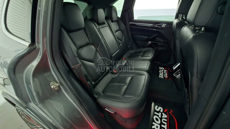 Porsche Cayenne 3.0 Hybrid