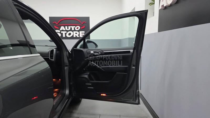 Porsche Cayenne 3.0 Hybrid