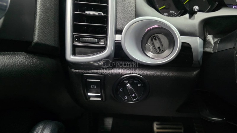 Porsche Cayenne 3.0 Hybrid