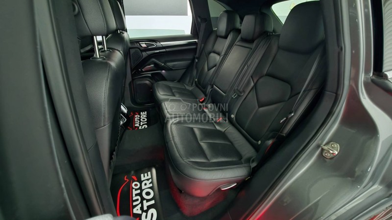 Porsche Cayenne 3.0 Hybrid