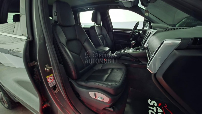 Porsche Cayenne 3.0 Hybrid