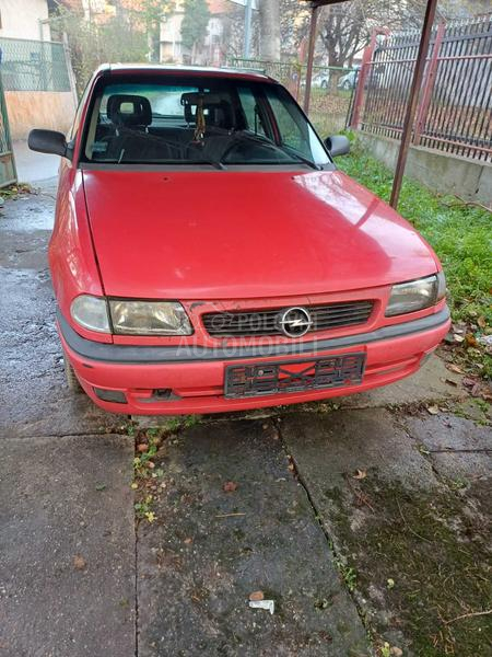 Opel Astra F 