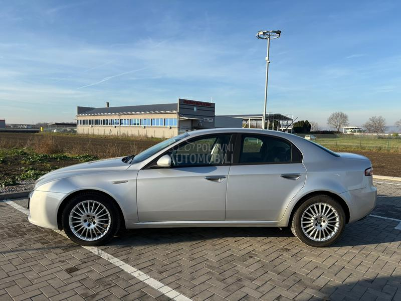 Alfa Romeo 159 JTDm