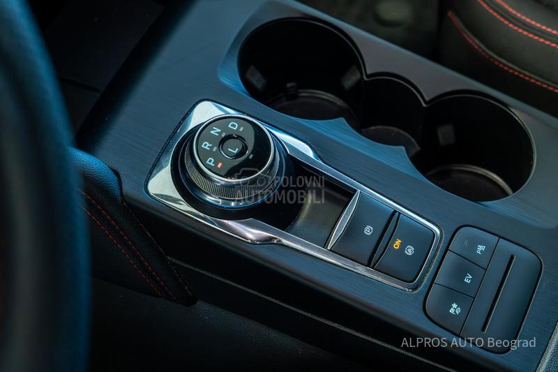 Ford Kuga 2.5 PHEV ST-LINE